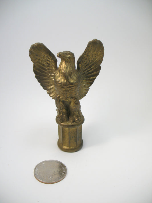 Lamp Finial Vintage Antiqued Brass Eagle Standard Thread 529E