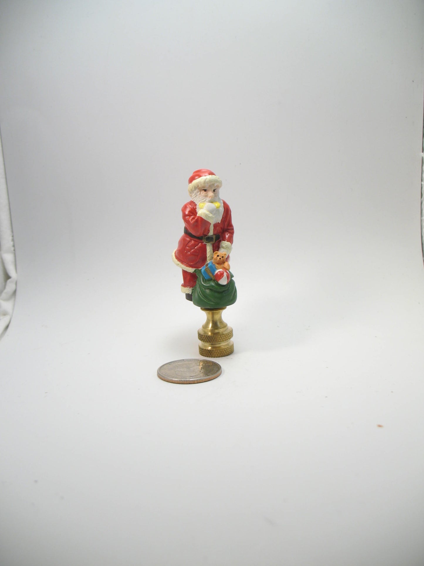 Lamp Finial Small Santa With a Bag of Toys SA140