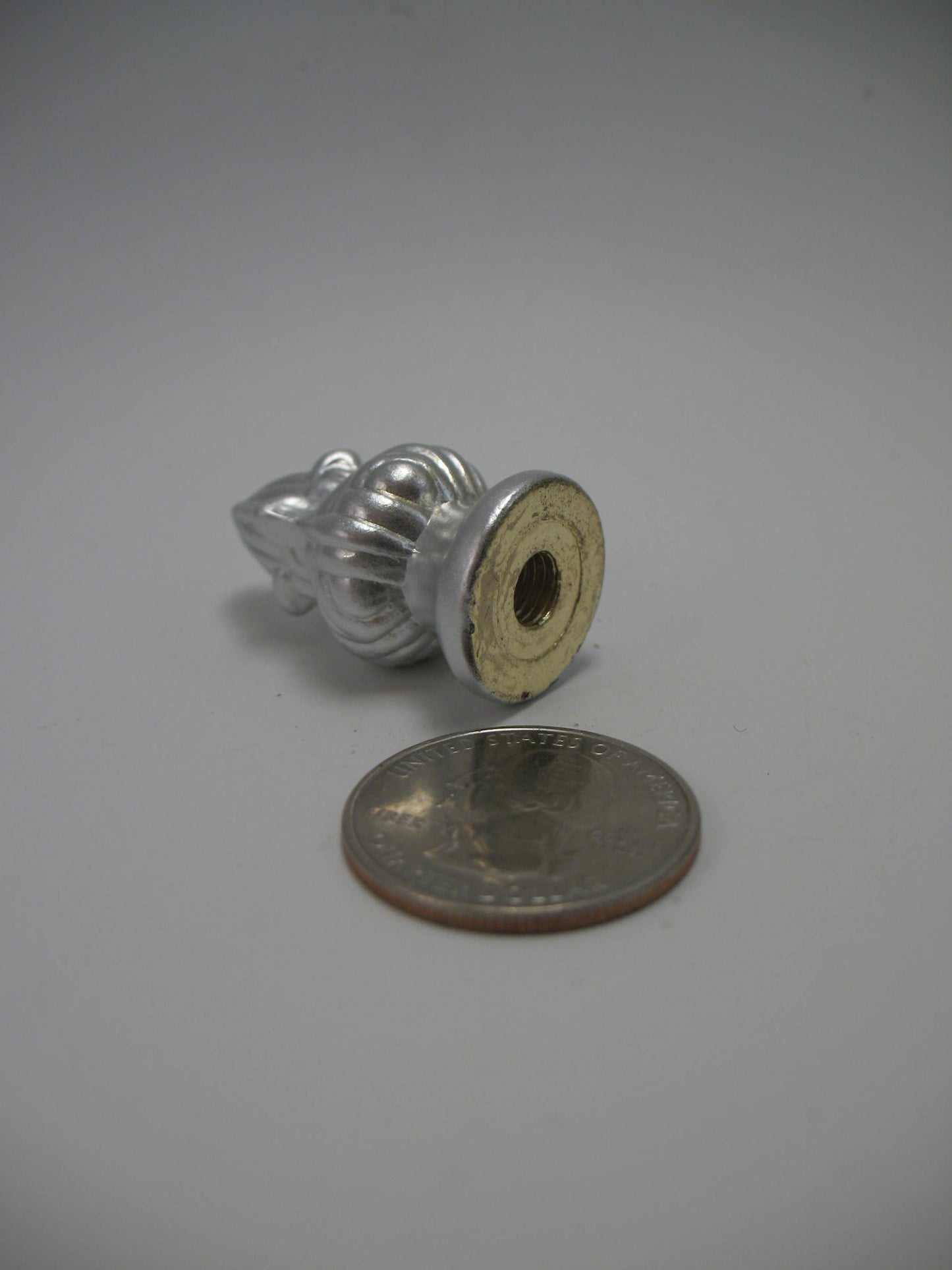 Small Silver Painted Fancy Knob Standard Thread