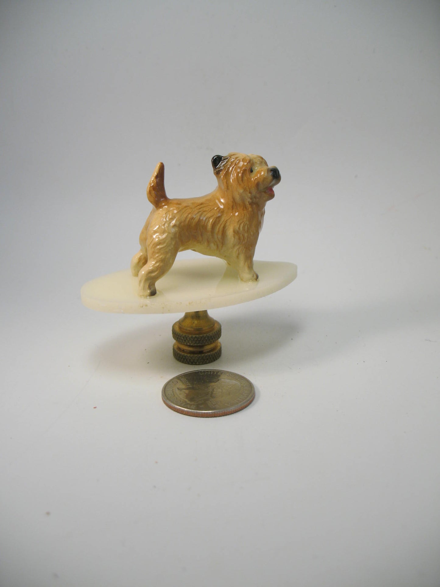 Small Tan Dog Lamp Finial
