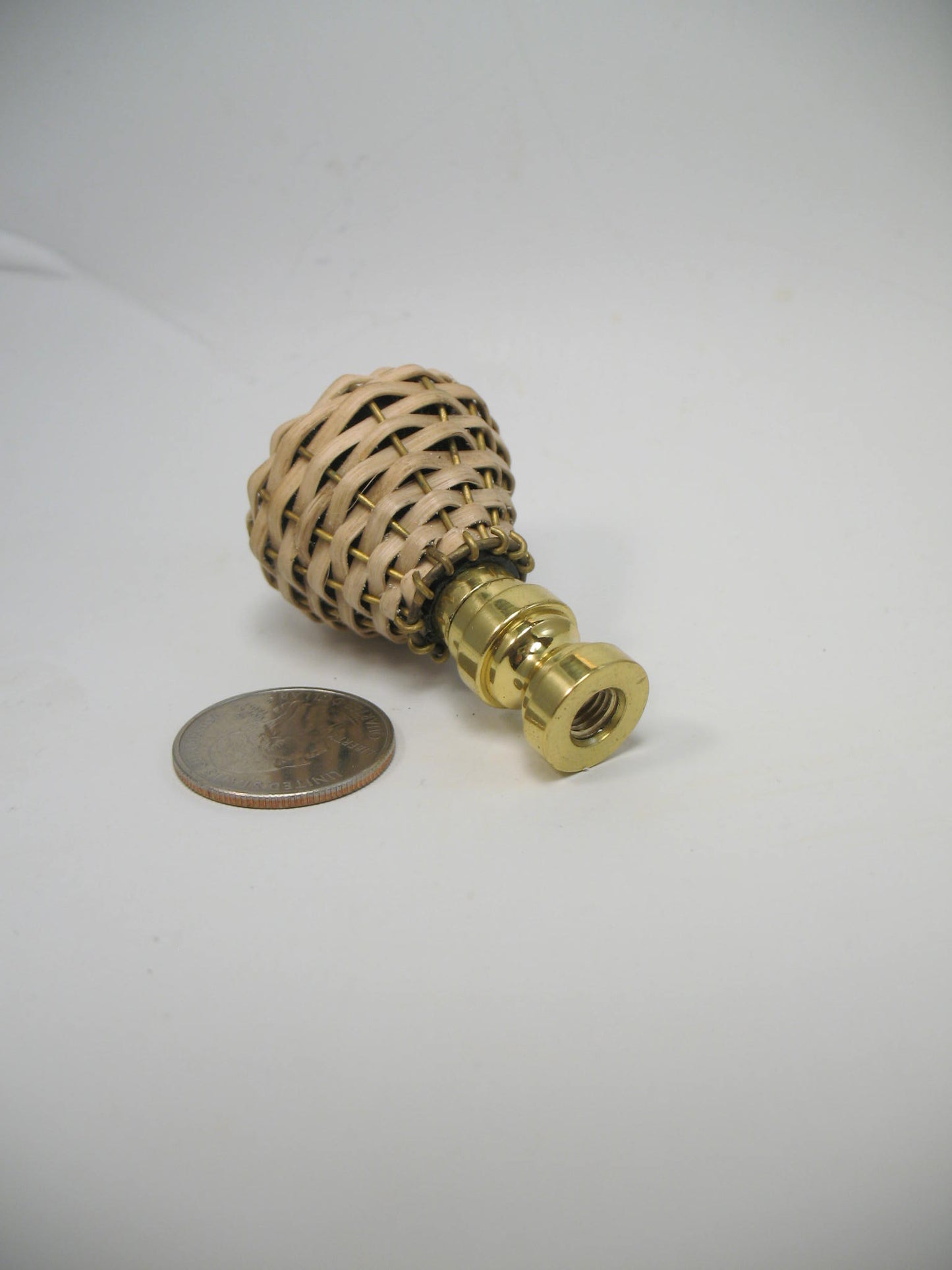Woven Wicker and Brass Lamp Finial Knob
